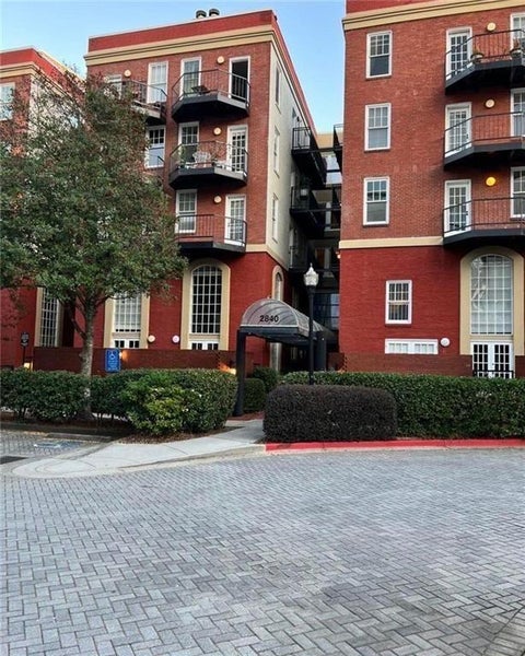 Condo For Sale - 2840 Peachtree Road #306<br/> Fulton County, Atlanta, GA 30305