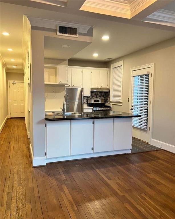 2840 PEACHTREE Road NW 306