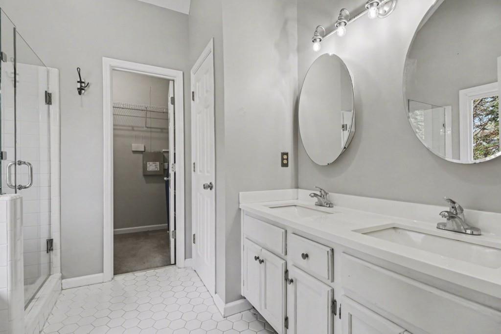 3793 Market Crescent