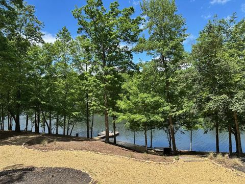 Photo of 8316 Hewlett Road, Sandy Springs, GA 30350 (MLS # 7600058)