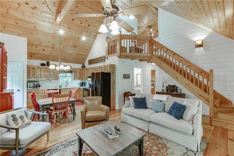 A home in Ellijay