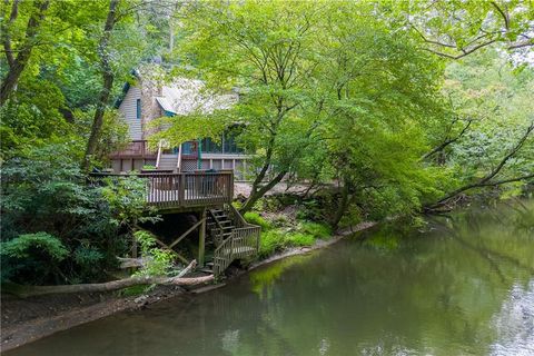 A home in Ellijay