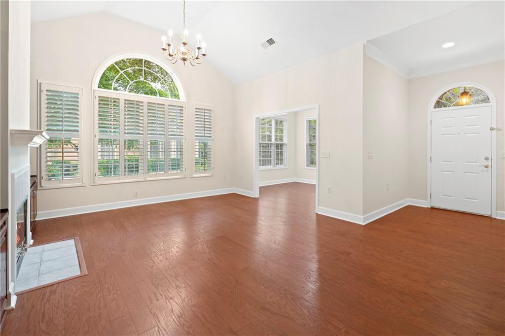 3106 Village Lane
