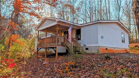 70 Wessex Court Dahlonega GA 30533