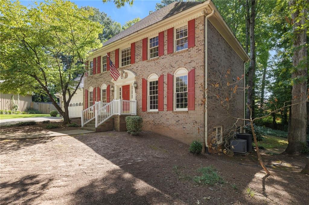 2501 Pine Cove Drive
