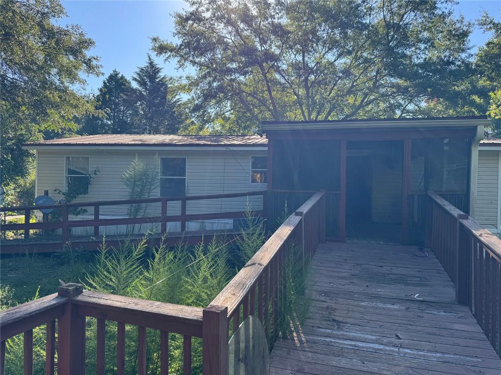 18 Huckleberry Lane