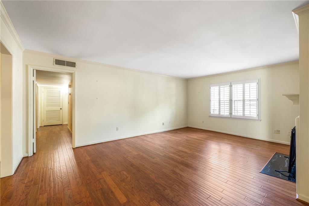 22 Glenald Way