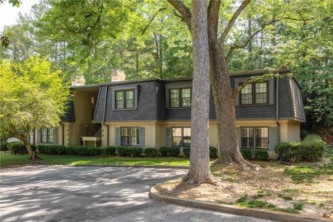 Condo For Sale - 22 Glenald Way<br/> Fulton County, Atlanta, GA 30327