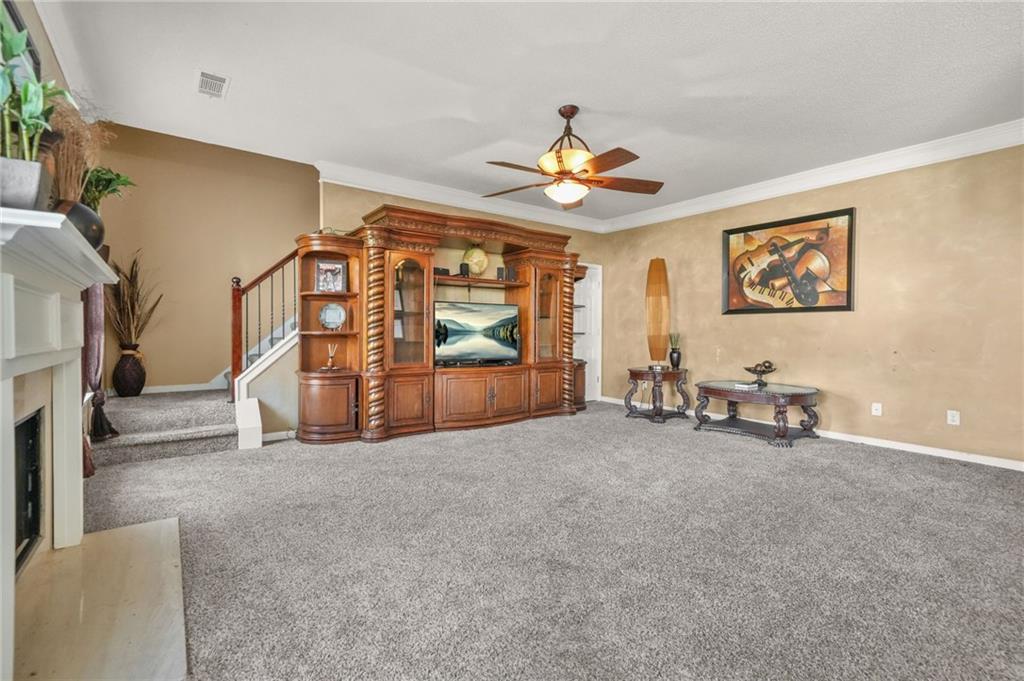 160 Oak Manor Drive, Covington, Georgia image 8