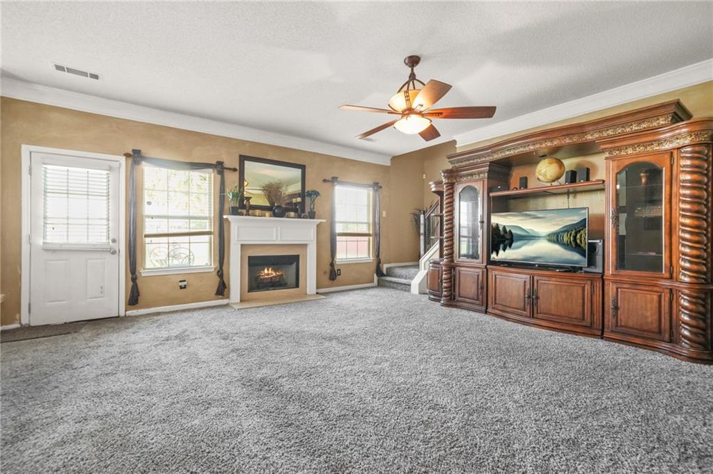 160 Oak Manor Drive, Covington, Georgia image 9