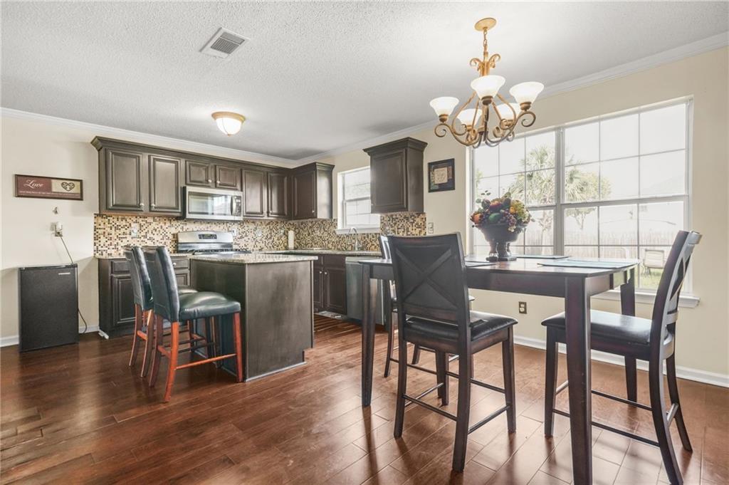 160 Oak Manor Drive, Covington, Georgia image 12