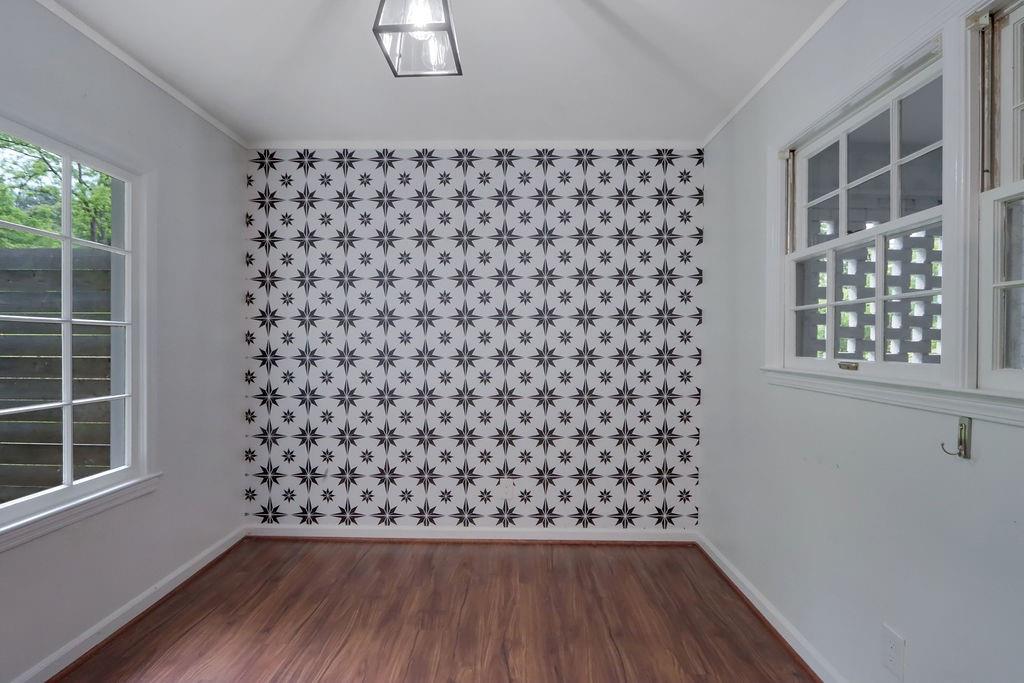 Folk - Residential
