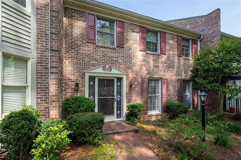 Photo of 1510 September Chase, Decatur, GA 30033 (MLS # 7750877)