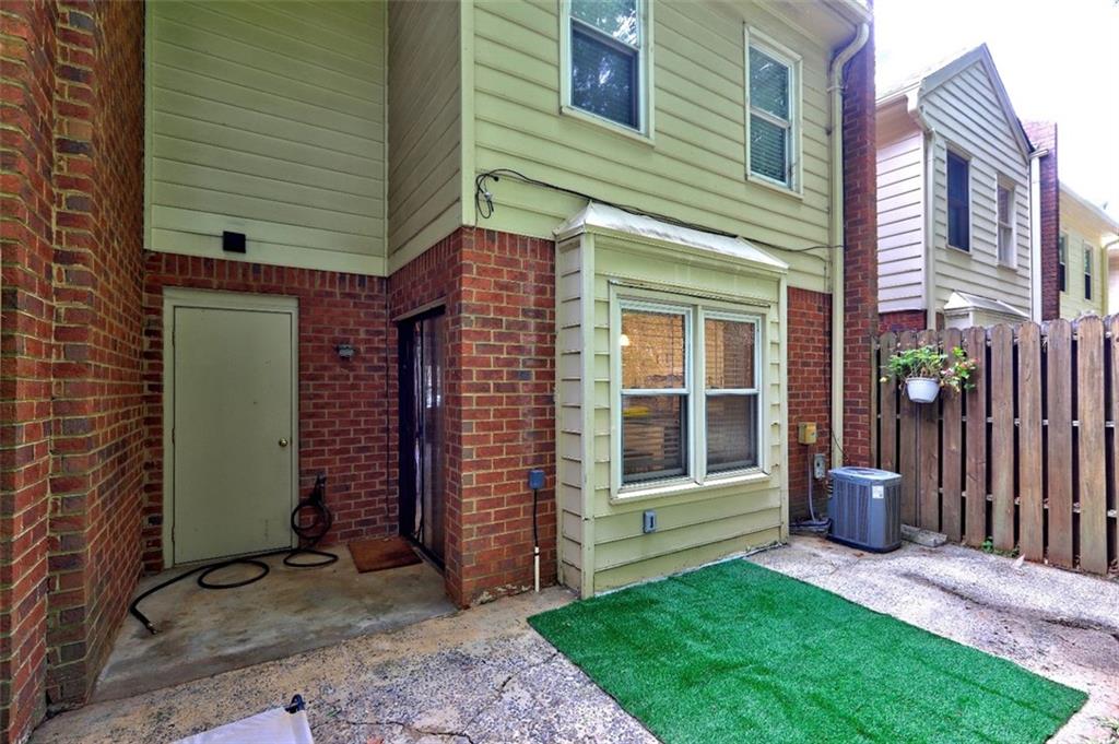 3153 CORNER OAK Drive