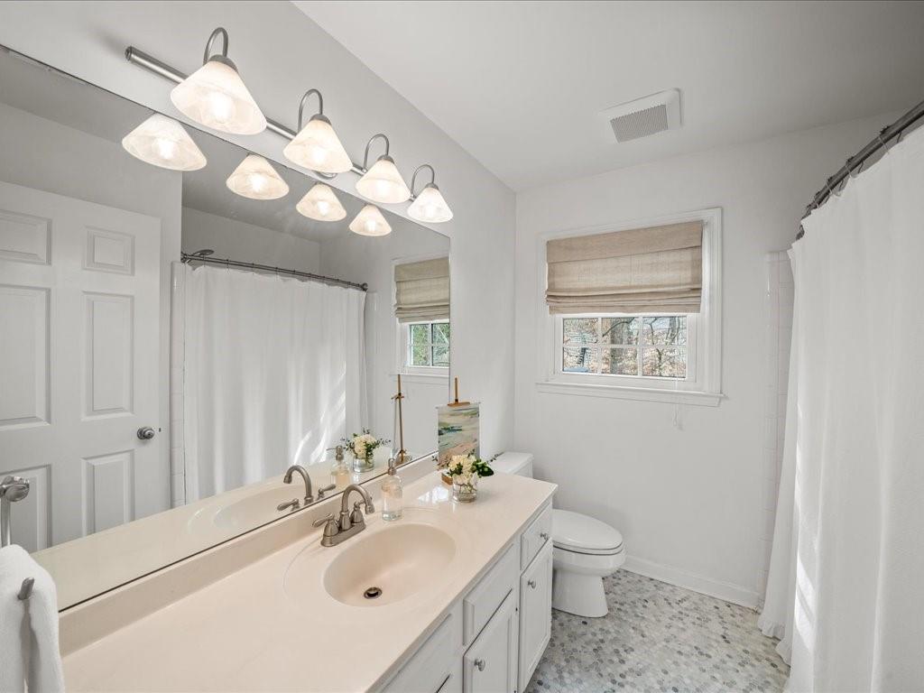 1080 Bailiff Court, Brookhaven, Georgia image 32