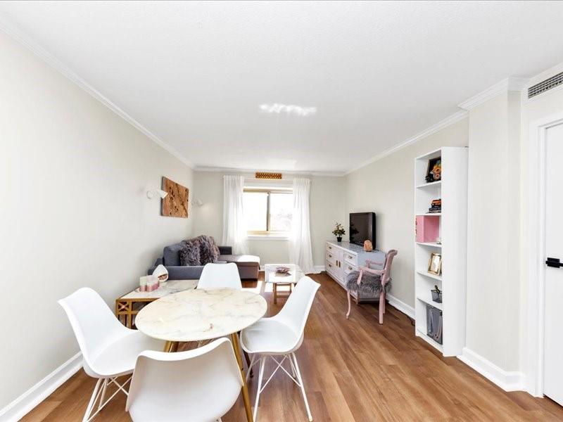 2285 Peachtree Road NE 803