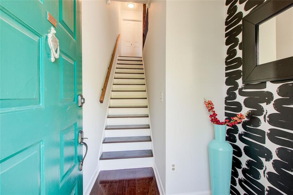 508 Wynnes Ridge Circle SE