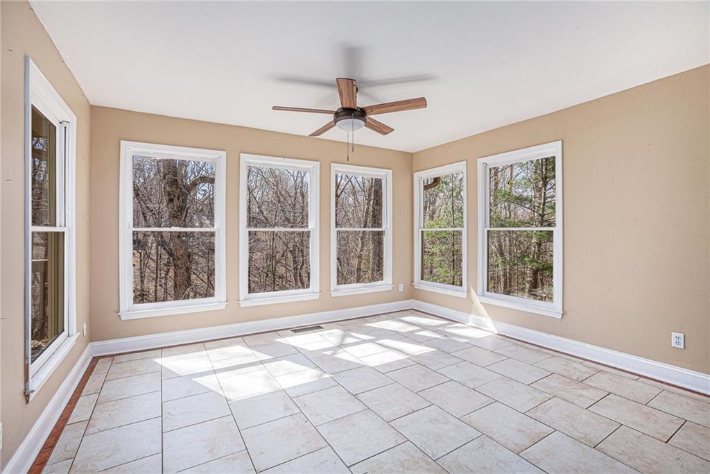 2523 Tamarack Drive, Jasper, Georgia image 12