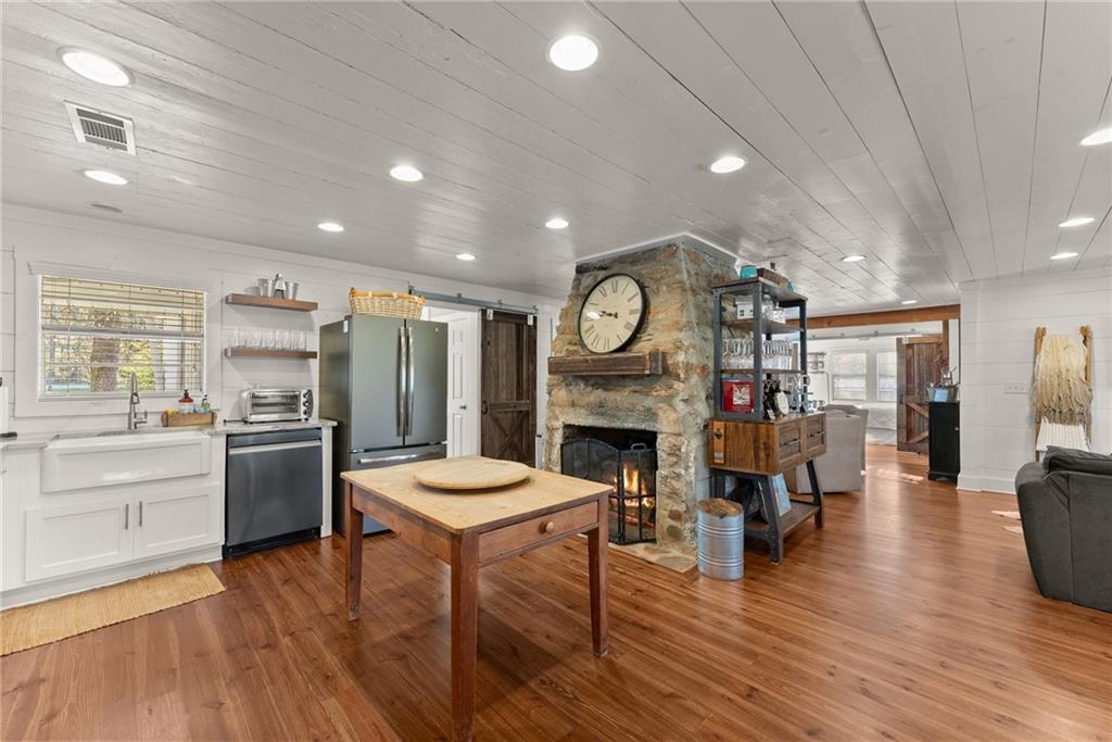 1545 Pless Road, Cleveland, Georgia image 13