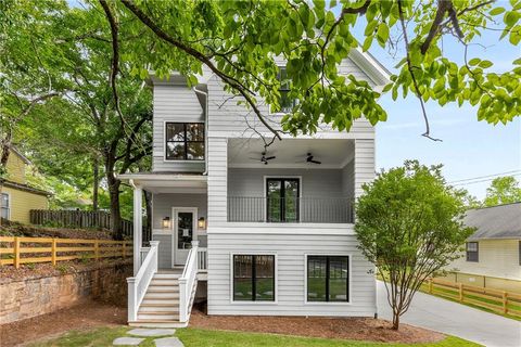 Photo of 628 Robinson Avenue SE #B, Atlanta, GA 30312 (MLS # 7710471)