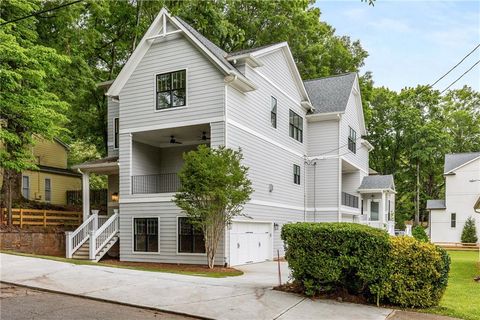 Townhouse For Sale - 628 Robinson Avenue #B<br/> Atlanta, GA 30312