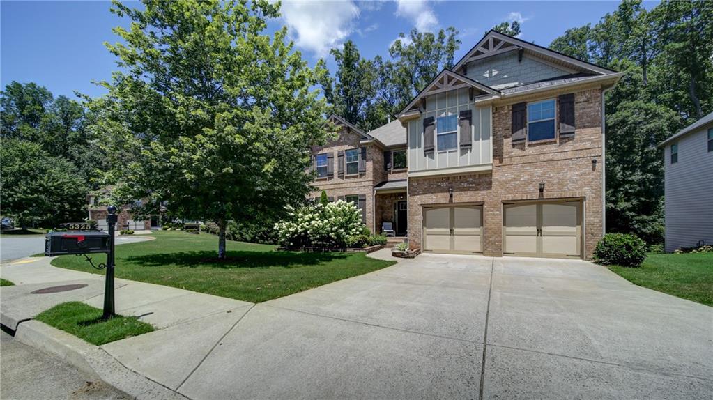 5325 Winding Lakes Drive