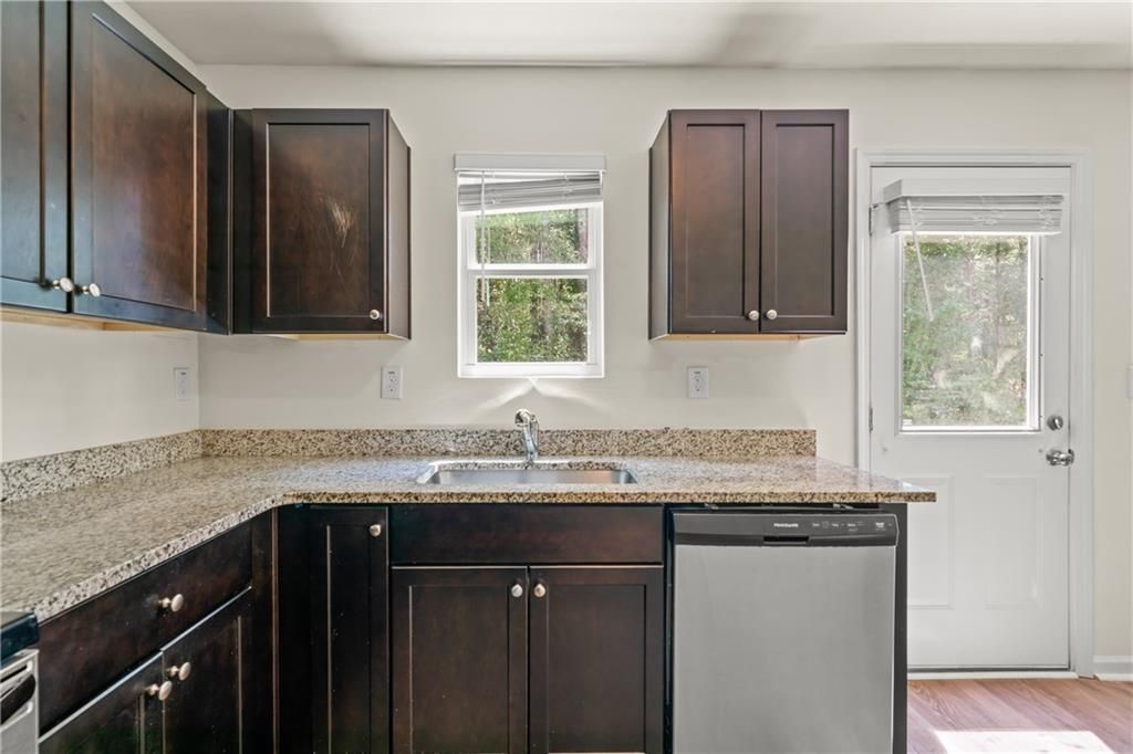 Photo of 631 Carlton Pointe Drive, Palmetto, GA 30268 (MLS # 7704493)