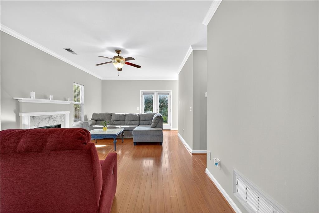 English Oaks - Residential