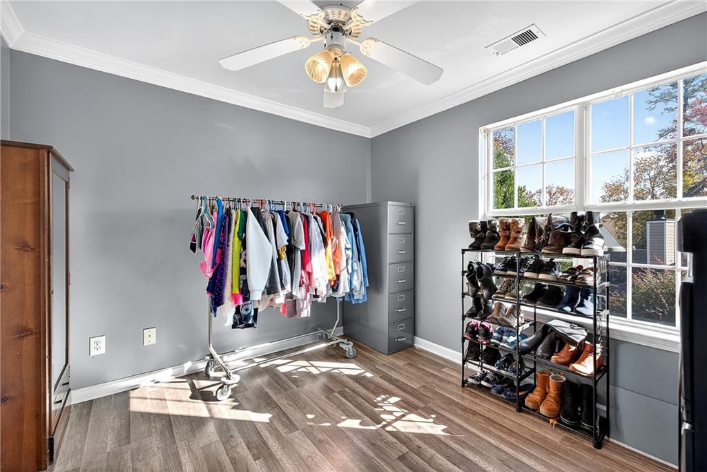 English Oaks - Residential