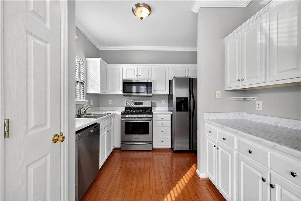 English Oaks - Residential