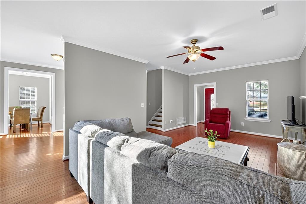 English Oaks - Residential