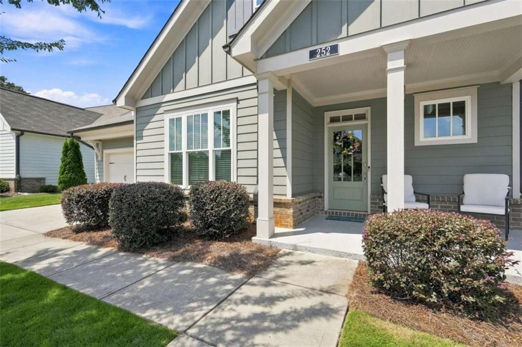 252 Saratoga Drive
