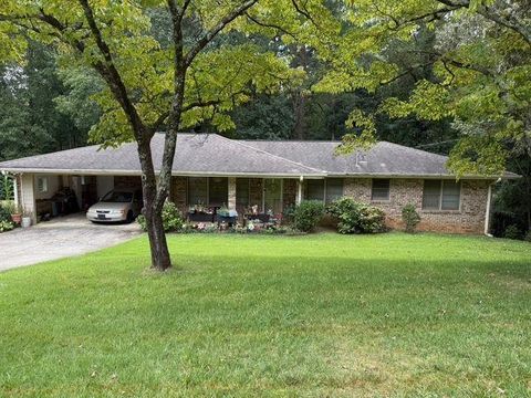 Photo of 20 HIDDEN Court SE, Mableton, GA 30126 (MLS # 7652474)