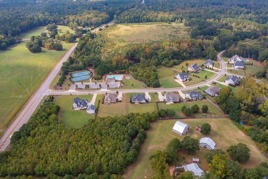 1472 E Princeton Drive, Bogart, Georgia image 9