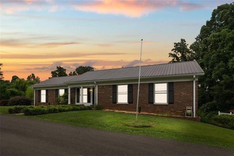 A home in Ellijay