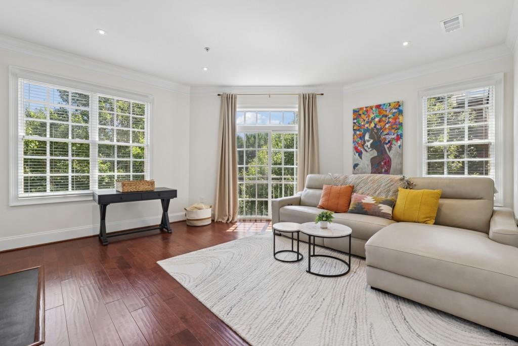 1055 Piedmont Avenue NE 318