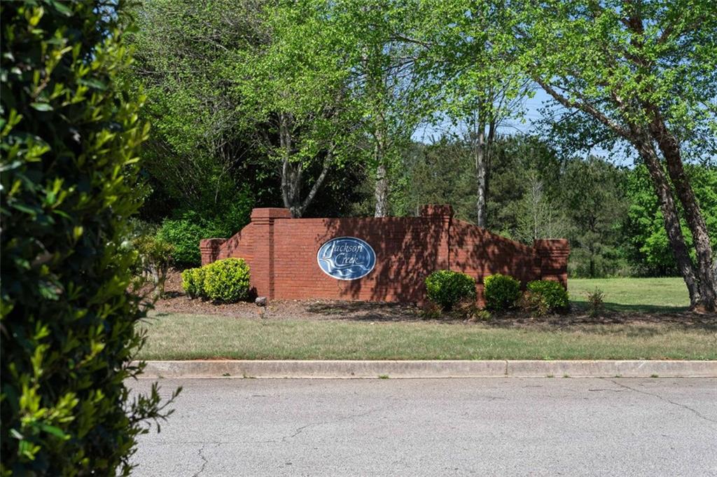 3184 Jackson Creek Drive, Stockbridge, Georgia image 9