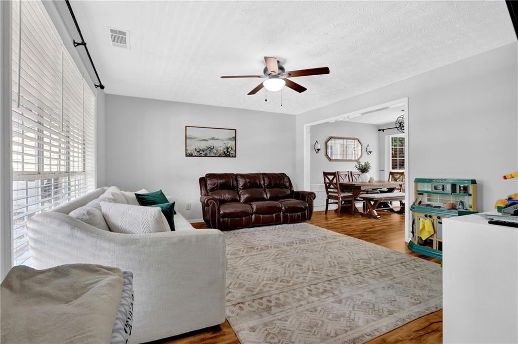 2000 Surrey Hill Circle