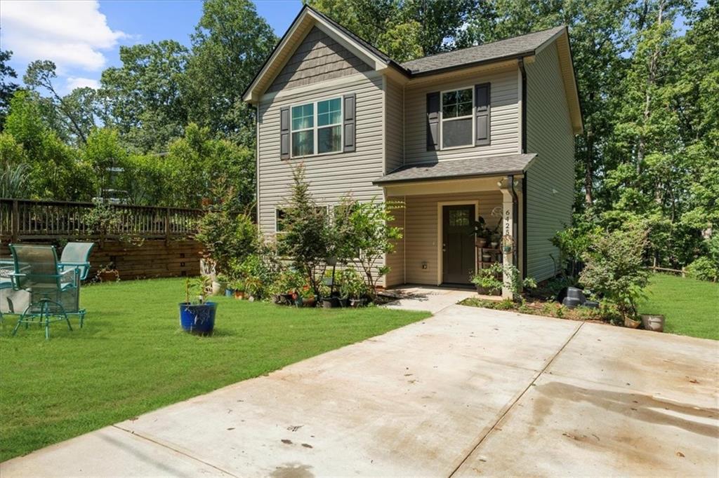 6425 Dogwood Way