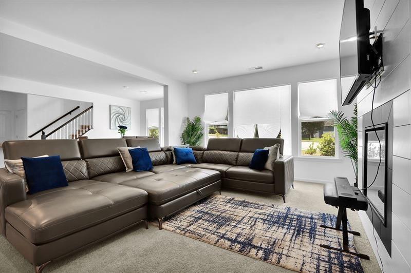 611 Sugar Prairie Bend