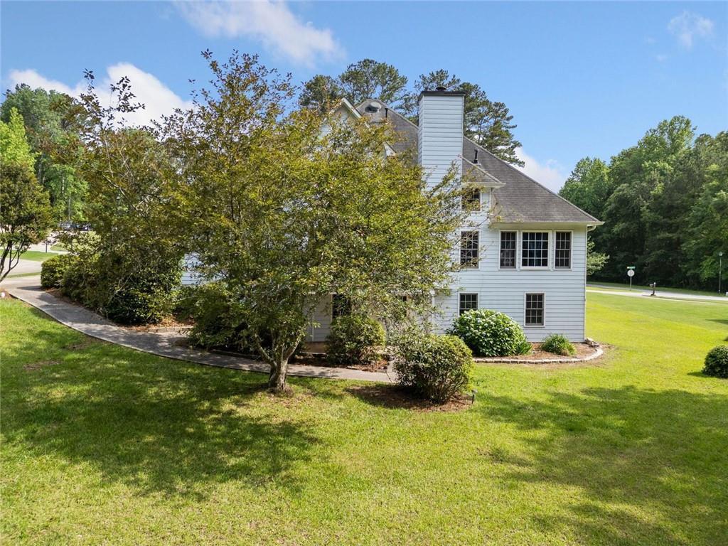 180 Butterfield Lane