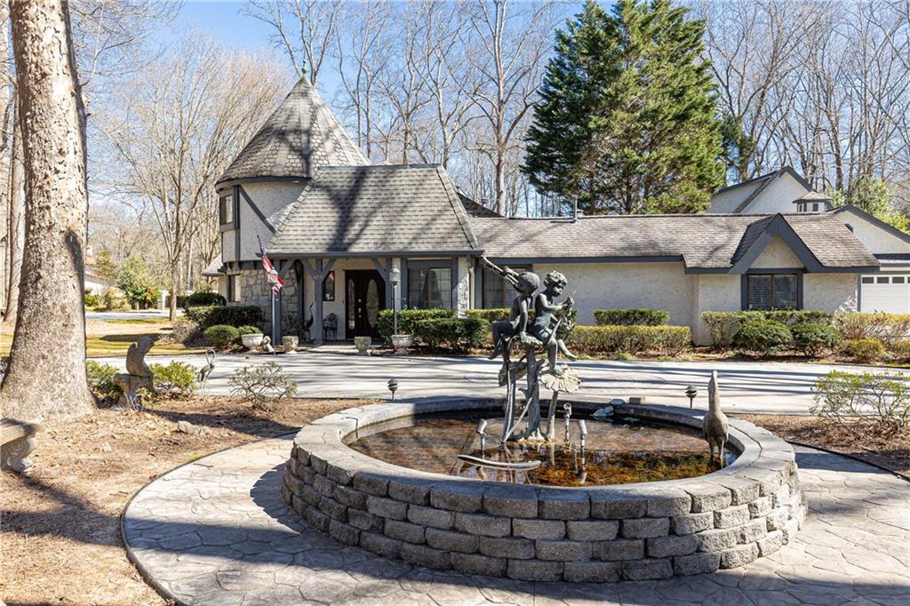 4210 Gatewood Lane, Peachtree Corners, Georgia image 12