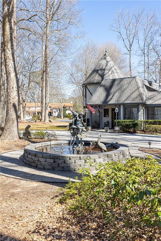 4210 Gatewood Lane, Peachtree Corners, Georgia image 11