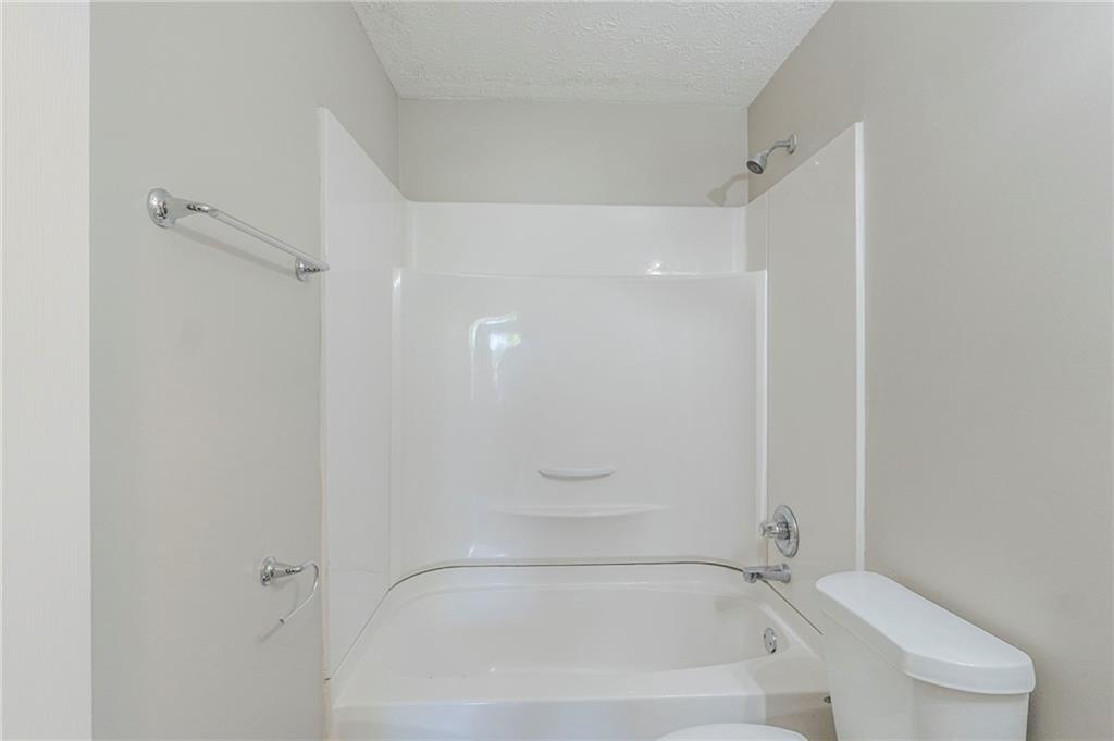 1477 Patricia Drive, Morrow, Georgia image 8