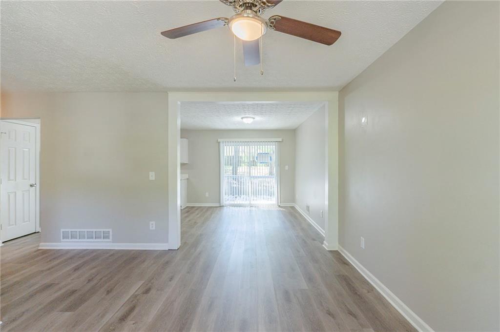 1477 Patricia Drive, Morrow, Georgia image 3