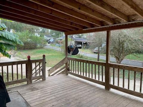 A home in Lindale