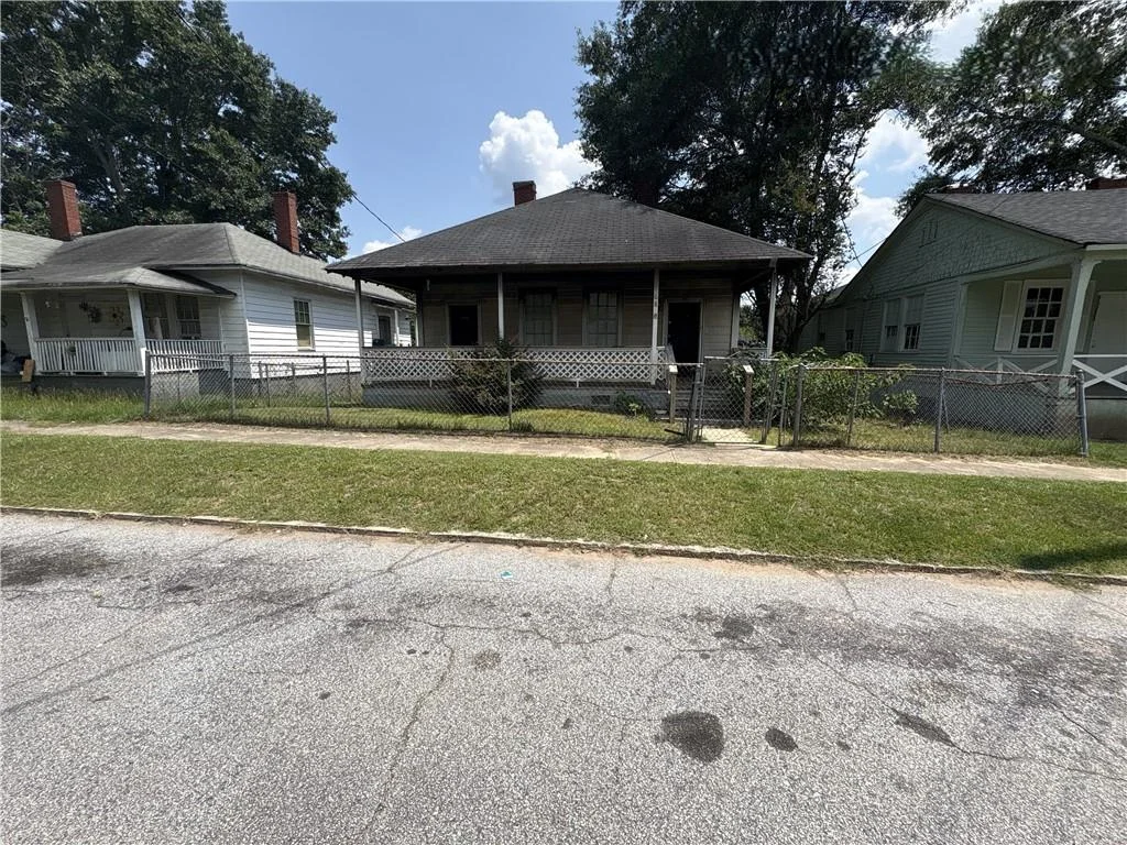 68 Poplar Street, Porterdale, GA, 30014
