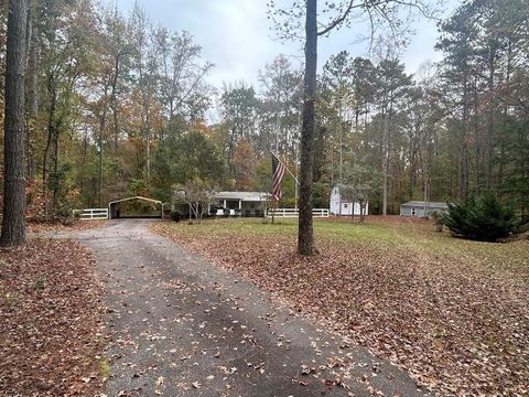 A home in Whitesburg