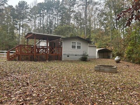 A home in Whitesburg