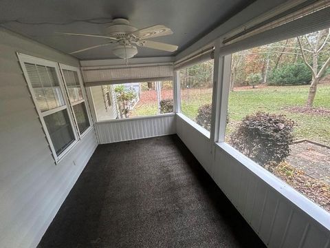 A home in Whitesburg